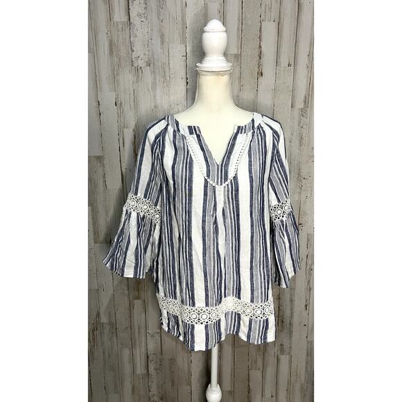 Crown & Ivy Women's‎ Blue Striped Crochet Peasant Blouse Size Small - Picture 1 of 5